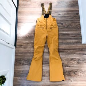 Roxy Snow Pants- worn once.